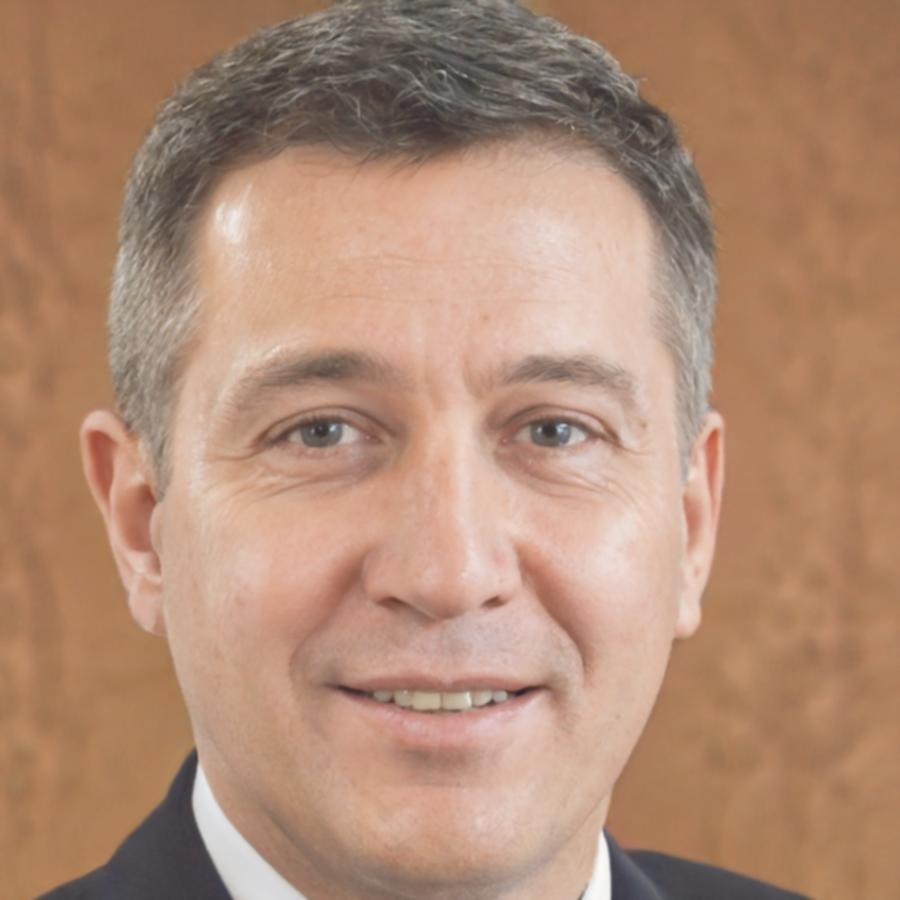 Ritratto di Luca Trevisani, responsabile orientamento studenti esteri